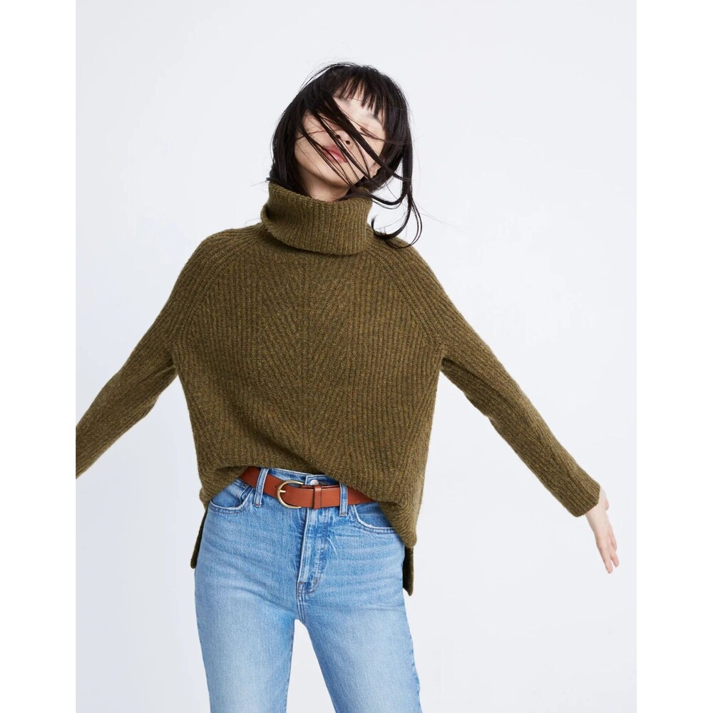 Madewell Mercer Turtleneck Sweater in Coziest Yarn in Green Heather Moss Small S